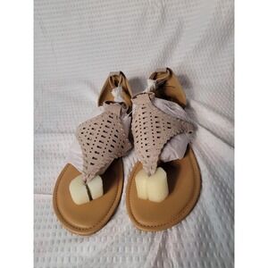 Womens Sandals Maurices Size 9